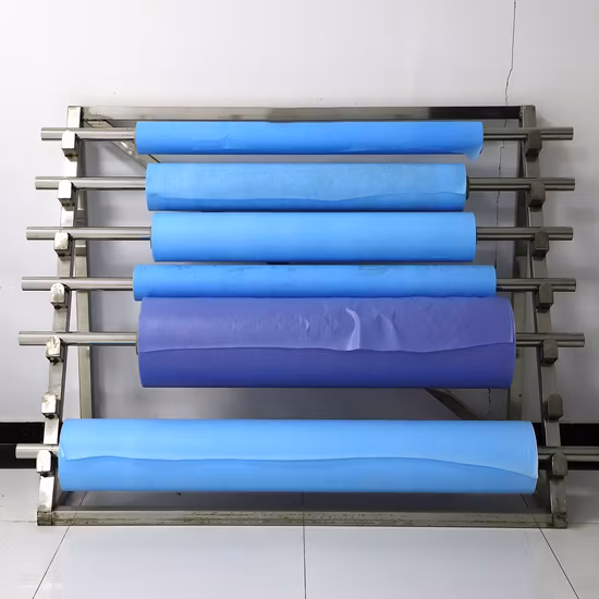 Tessuto non tessuto ad alta elasticità da 45 GSM per passante per maschera, tessuto non tessuto spunbond in PP, tessuto elastico in polipropilene per pannolini per bambini, tessuto non tessuto spunbonded